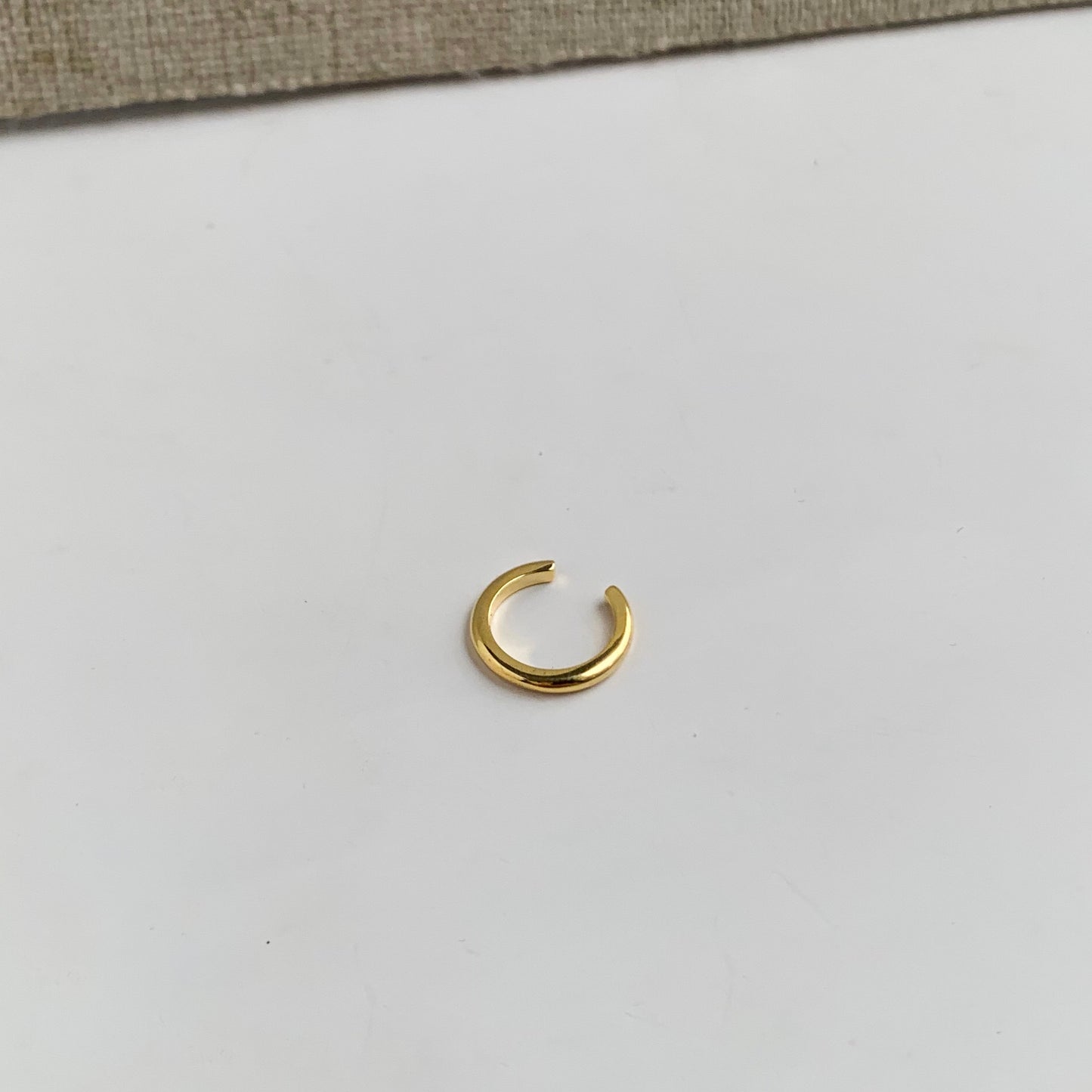 Earcuff zirconias