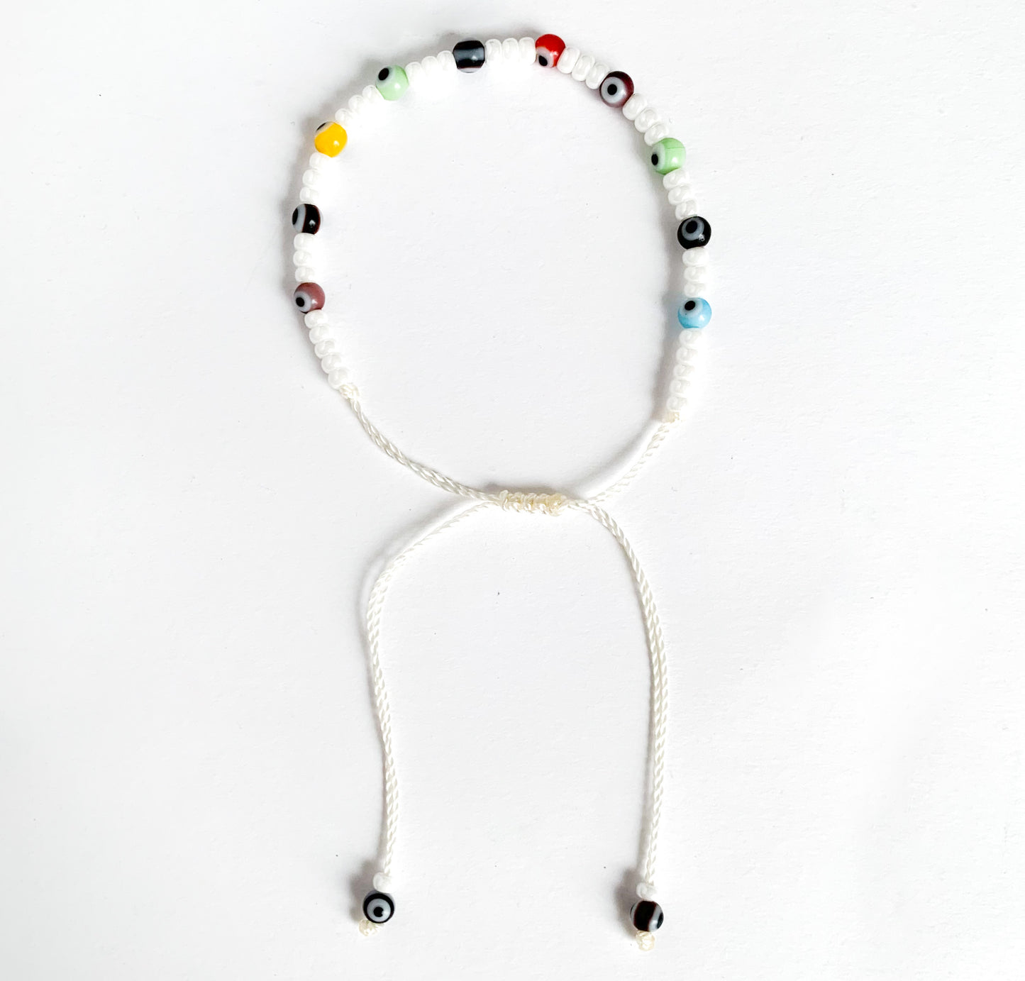 Pulsera ojitos