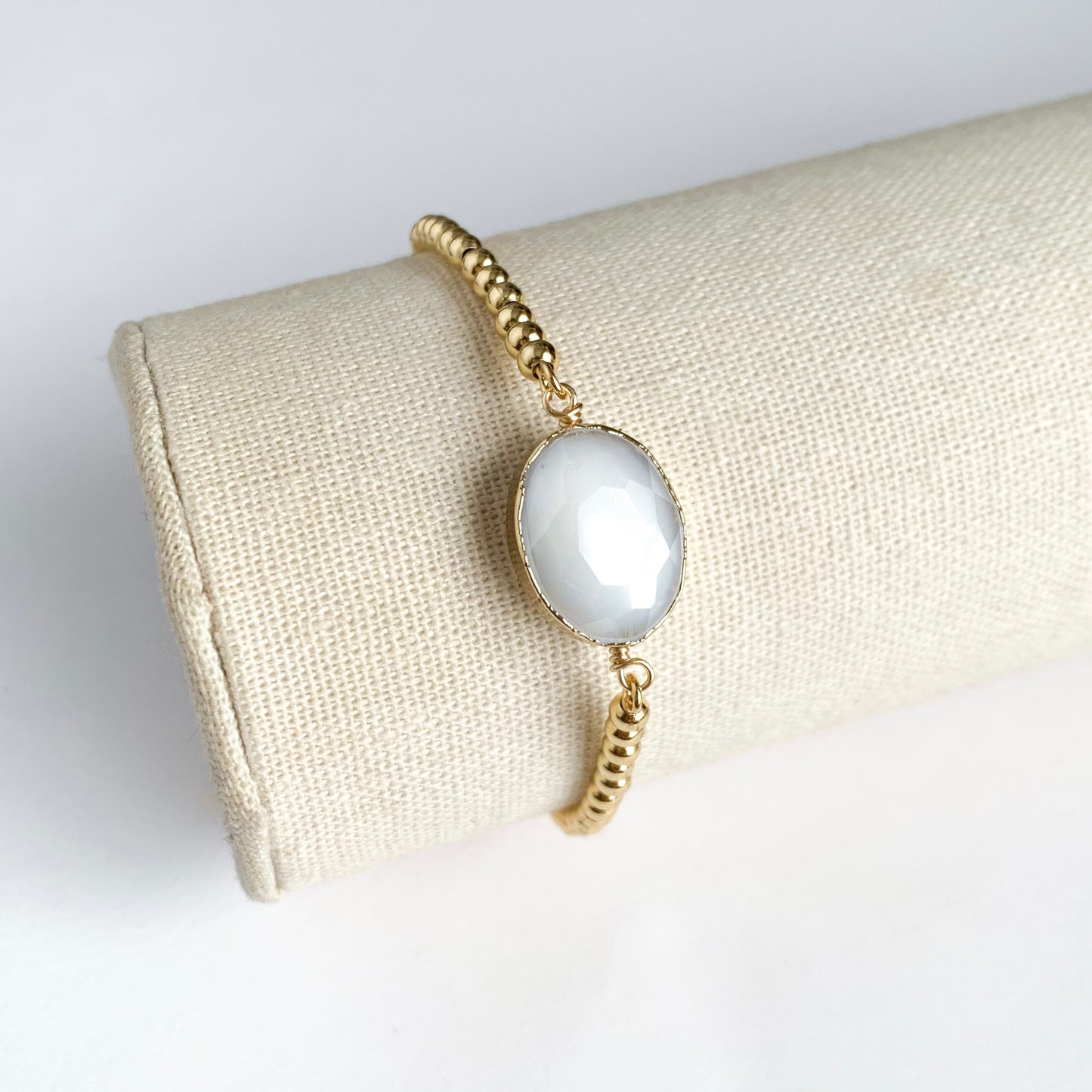 Pulsera piedra checa